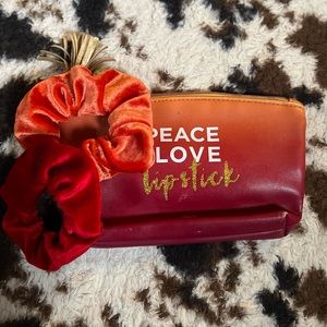 Ipsy bag with scrunchies!!